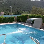 Dani Apartman *