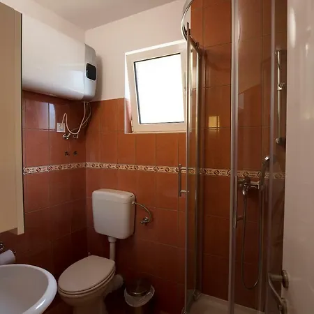 Dani Apartament *